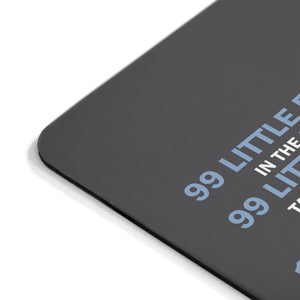 117 Little Bugs In The Code - Mousepad